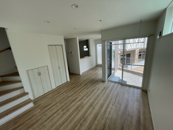 リベラル弐番館