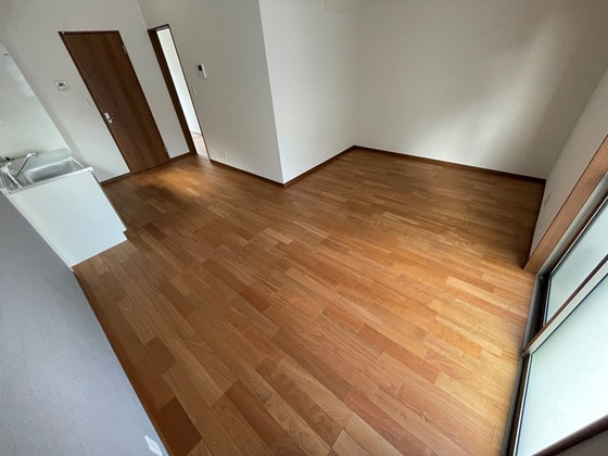 光が丘久保貸家 右