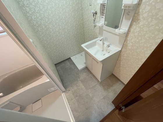 光が丘久保貸家 右