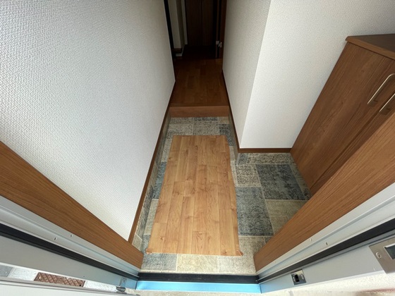 光が丘久保貸家 右