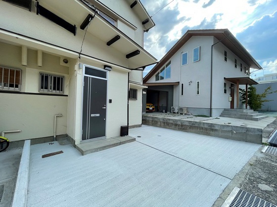 光が丘久保貸家 右