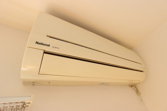 リヴェール本町 B