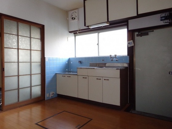 緑井2丁目借家(右)