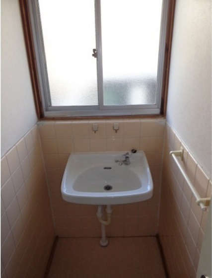 緑井2丁目借家(右)