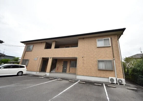 フォブール富田