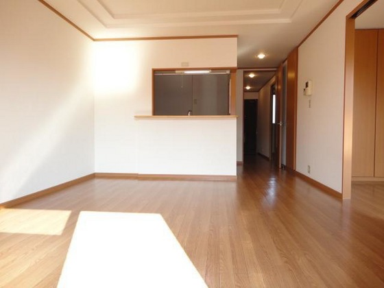 ミロワール弐番館