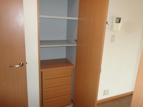 ミロワール弐番館