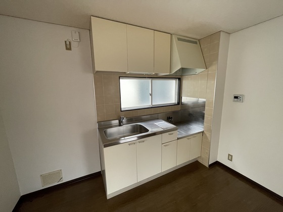 ファミーユ弐番館