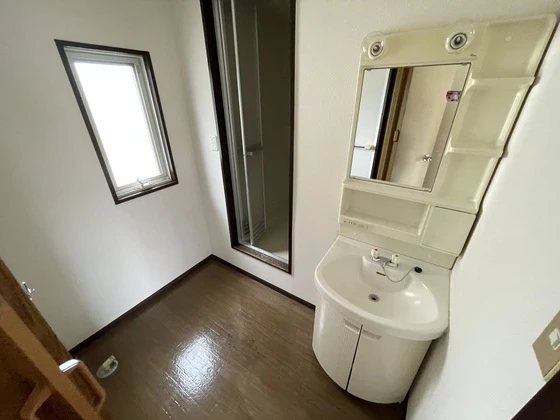 ファミーユ弐番館