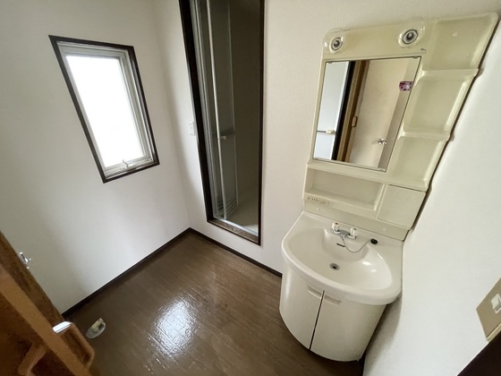 ファミーユ弐番館