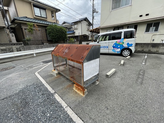 ファミーユ弐番館