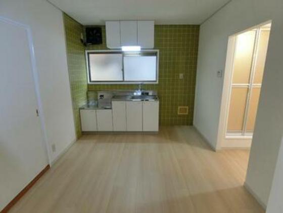 パレーシャル安原