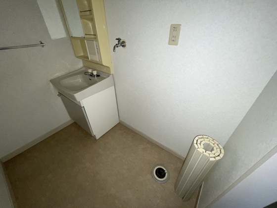 ファミーユ矢野東 B棟