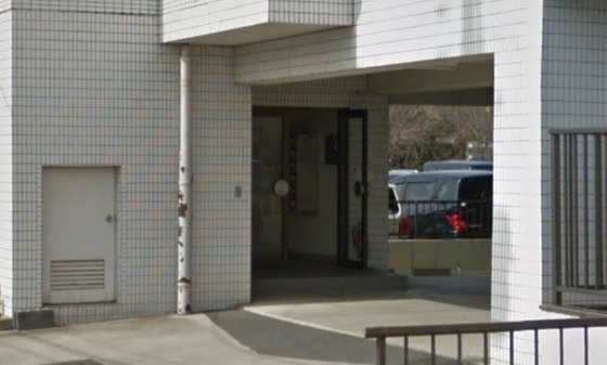 ホワイトパレス