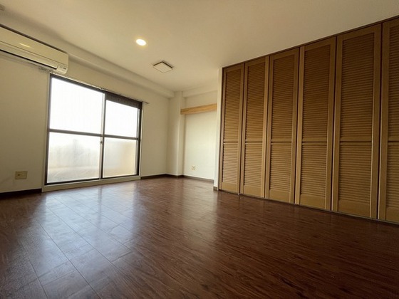 センチュリー平井