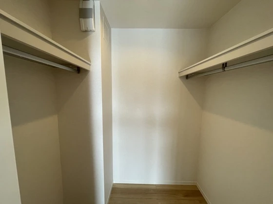 Refinad(レフィナード)