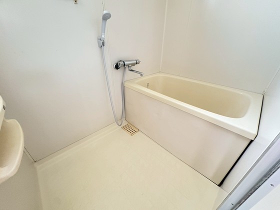 プレジール小林 A