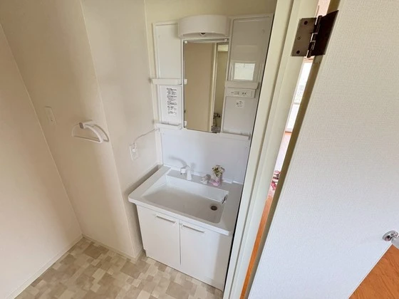 プレジール小林 A