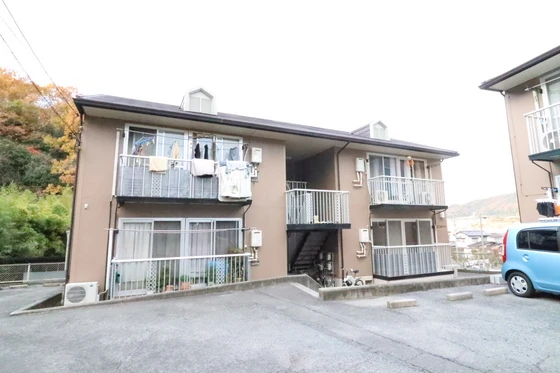 プレジール小林 A