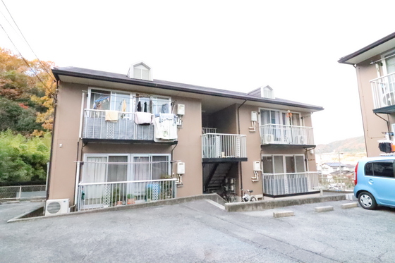 プレジール小林 A