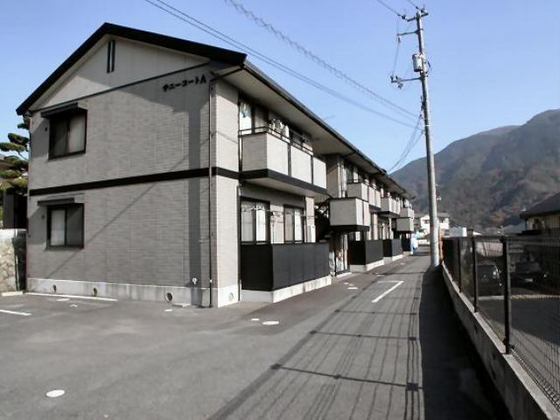 サニーコートA棟