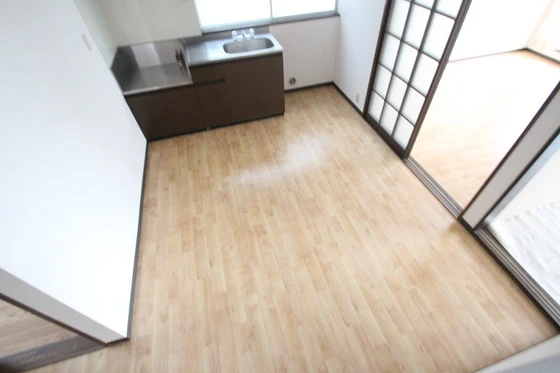 ファミール中央 B棟