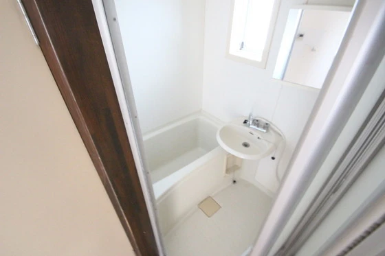 ファミール中央 B棟