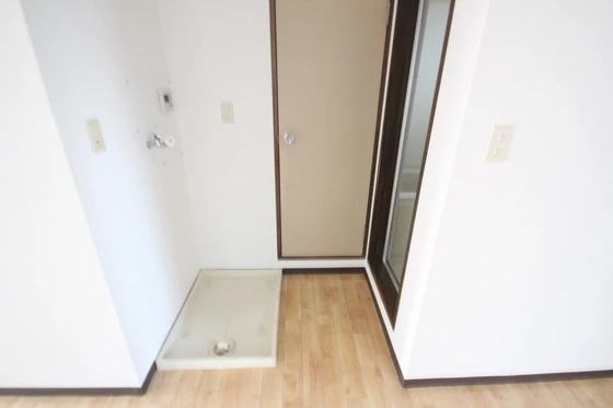 ファミール中央 B棟