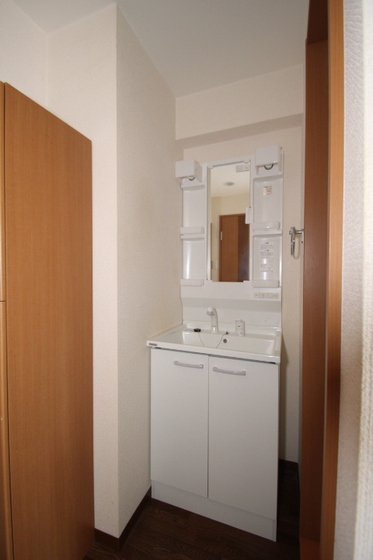 ハイエスト田町