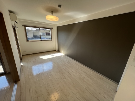 キャピタル岡本