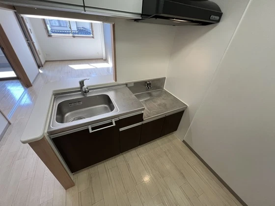 キャピタル岡本