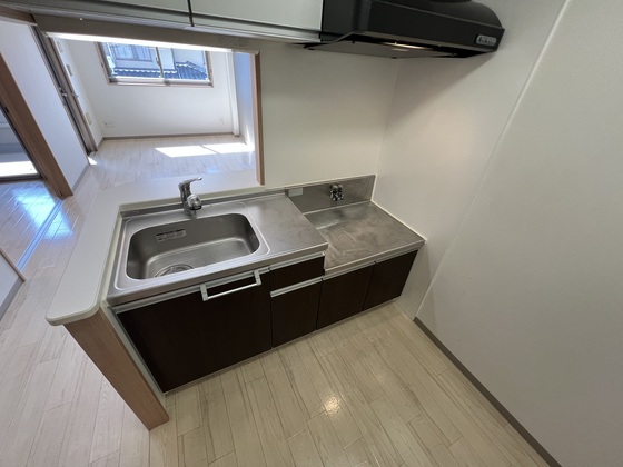 キャピタル岡本