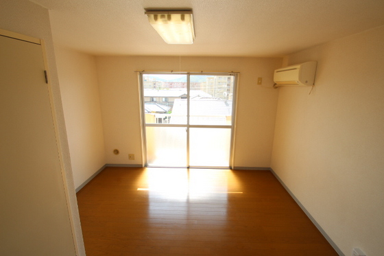 リトルハイム長岡60号館