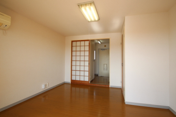 リトルハイム長岡60号館