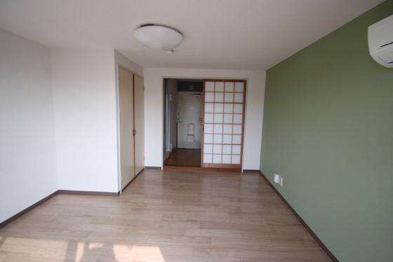 リトルハイム長岡61号館