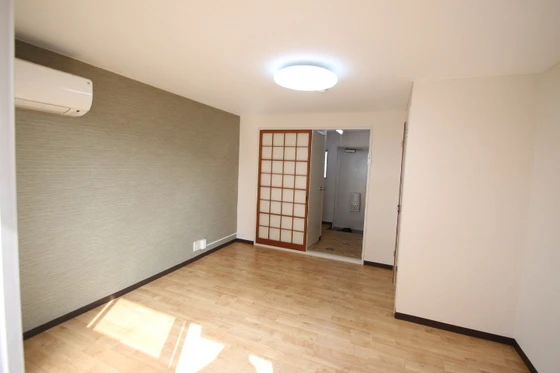 リトルハイム長岡61号館