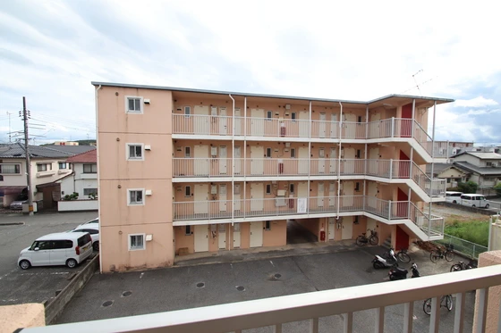 リトルハイム長岡61号館