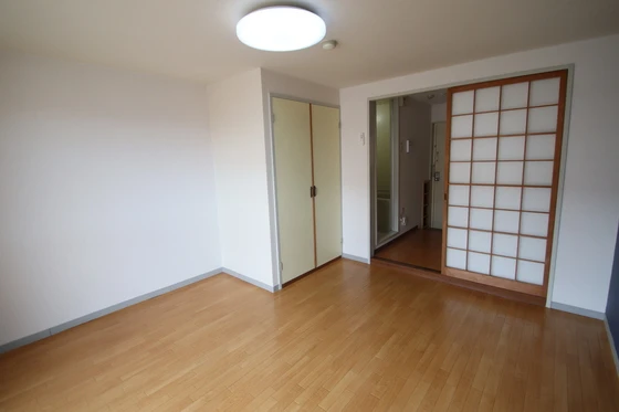 リトルハイム長岡61号館