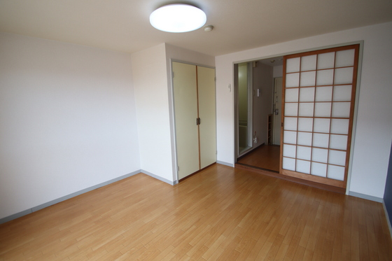 リトルハイム長岡61号館