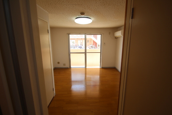 リトルハイム長岡61号館