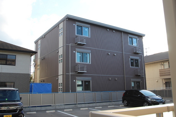 ベルグラース新保参番館