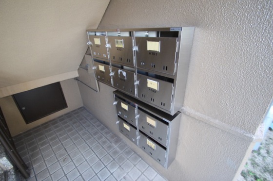 旭川ハイツ B棟