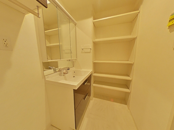 シャーメゾンステージ宇品東