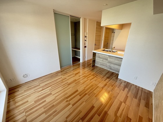 シャーメゾンステージ宇品東