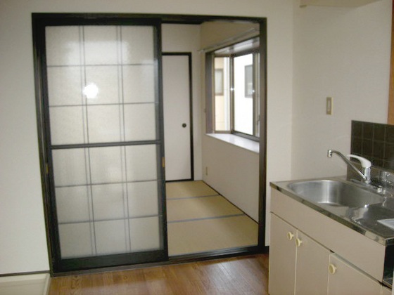 栄和ハイツ・B棟