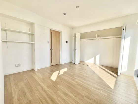 アロウル大元駅前