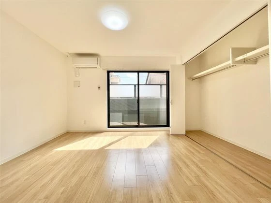 アロウル大元駅前