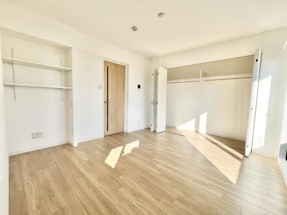 アロウル大元駅前