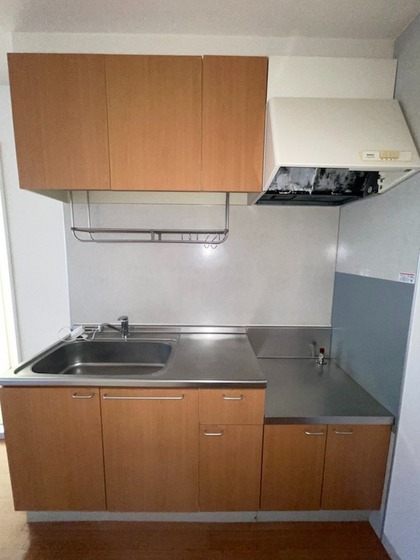 ミニヨンハイツ西長瀬