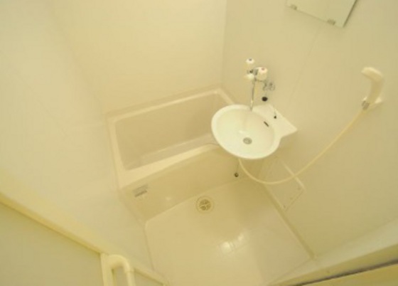 レオパレスサントラピーノ